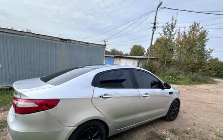 KIA Rio III рестайлинг, 2013 год, 700 000 рублей, 3 фотография