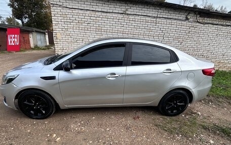 KIA Rio III рестайлинг, 2013 год, 700 000 рублей, 4 фотография