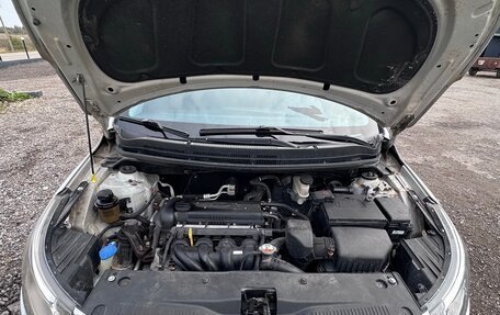 KIA Rio III рестайлинг, 2013 год, 700 000 рублей, 18 фотография