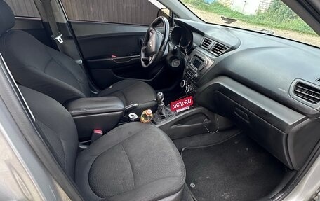 KIA Rio III рестайлинг, 2013 год, 700 000 рублей, 8 фотография