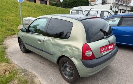 Renault Clio III, 2002 год, 140 000 рублей, 4 фотография