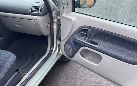 Renault Clio III, 2002 год, 140 000 рублей, 13 фотография