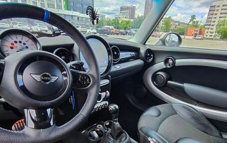 MINI Hatch, 2007 год, 1 050 000 рублей, 11 фотография