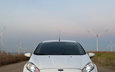 Ford Fiesta, 2015 год, 840 000 рублей, 1 фотография