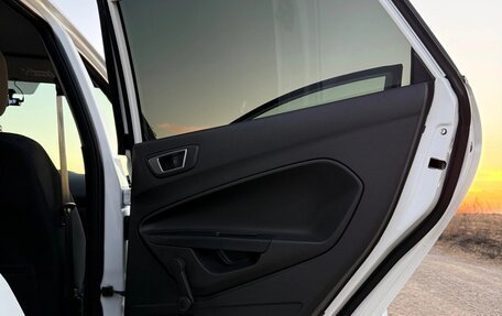 Ford Fiesta, 2015 год, 840 000 рублей, 10 фотография