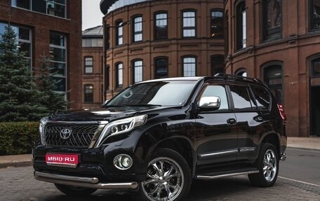 Toyota Land Cruiser Prado 150 рестайлинг 2, 2010 год, 2 999 999 рублей, 1 фотография
