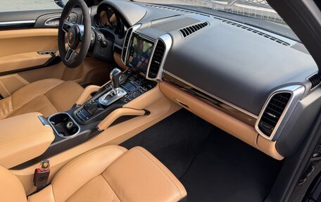 Porsche Cayenne III, 2014 год, 3 250 000 рублей, 27 фотография