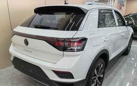 Volkswagen T-Roc I, 2025 год, 1 500 000 рублей, 4 фотография