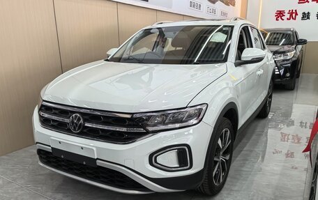 Volkswagen T-Roc I, 2025 год, 1 500 000 рублей, 3 фотография