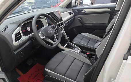 Volkswagen T-Roc I, 2025 год, 1 500 000 рублей, 7 фотография
