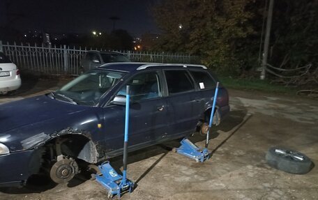 Audi A4, 1998 год, 250 000 рублей, 3 фотография