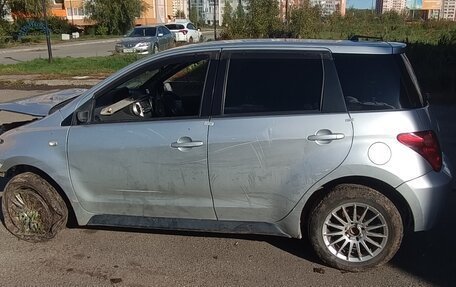 Toyota Ist II, 2002 год, 150 000 рублей, 2 фотография