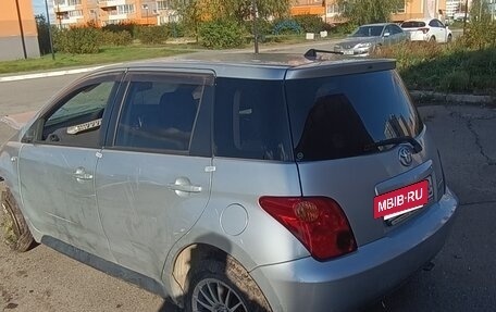 Toyota Ist II, 2002 год, 150 000 рублей, 6 фотография