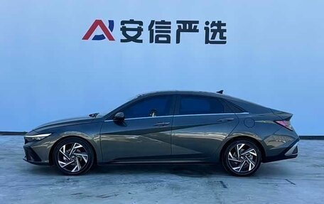 Hyundai Elantra, 2023 год, 1 234 000 рублей, 21 фотография