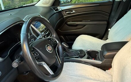 Cadillac SRX II рестайлинг, 2014 год, 1 900 000 рублей, 17 фотография