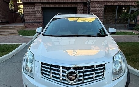 Cadillac SRX II рестайлинг, 2014 год, 1 900 000 рублей, 13 фотография