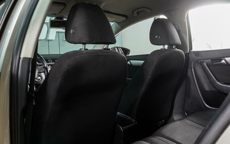Volkswagen Passat B7, 2012 год, 1 099 000 рублей, 11 фотография