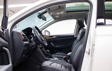 Volkswagen Tharu, 2022 год, 1 520 000 рублей, 9 фотография
