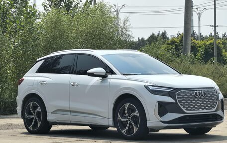 Audi Q4 e-tron, 2024 год, 4 532 000 рублей, 3 фотография