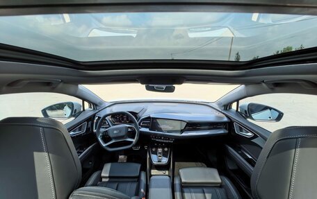 Audi Q4 e-tron, 2024 год, 4 532 000 рублей, 17 фотография