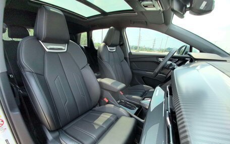 Audi Q4 e-tron, 2024 год, 4 532 000 рублей, 13 фотография