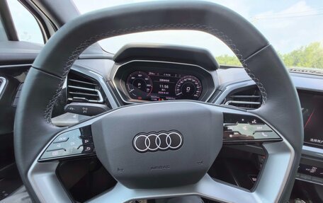Audi Q4 e-tron, 2024 год, 4 532 000 рублей, 22 фотография
