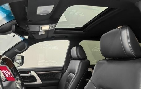 Toyota Land Cruiser 200, 2018 год, 6 750 000 рублей, 12 фотография