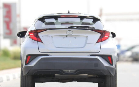 Toyota C-HR I рестайлинг, 2022 год, 2 300 548 рублей, 4 фотография