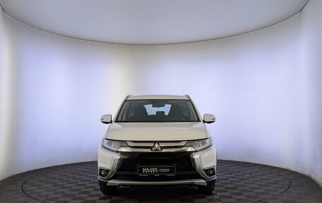 Mitsubishi Outlander III рестайлинг 3, 2017 год, 1 750 000 рублей, 2 фотография