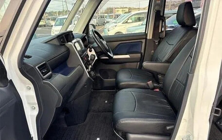 Toyota Roomy I, 2023 год, 810 001 рублей, 16 фотография