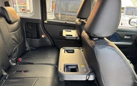 Toyota Roomy I, 2023 год, 810 001 рублей, 20 фотография