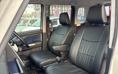 Toyota Roomy I, 2023 год, 810 001 рублей, 17 фотография