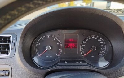 Volkswagen Polo VI (EU Market), 2013 год, 750 000 рублей, 1 фотография