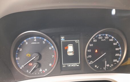 Toyota RAV4, 2017 год, 2 600 000 рублей, 11 фотография