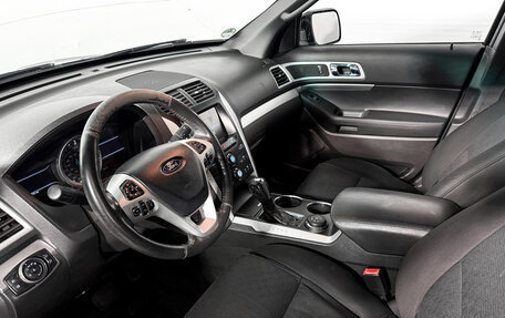 Ford Explorer VI, 2013 год, 1 150 000 рублей, 9 фотография