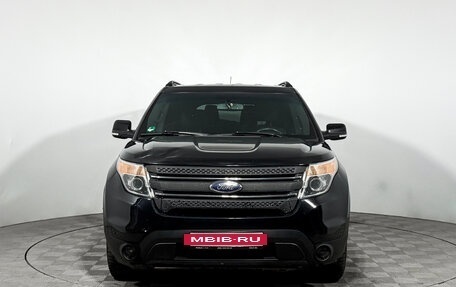 Ford Explorer VI, 2013 год, 1 150 000 рублей, 2 фотография