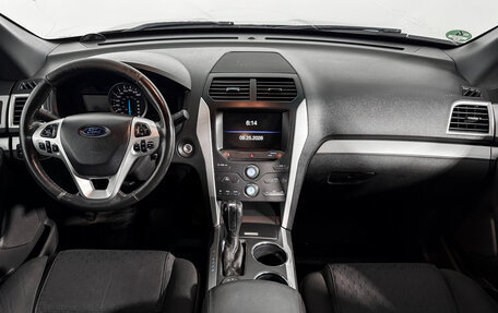 Ford Explorer VI, 2013 год, 1 150 000 рублей, 16 фотография