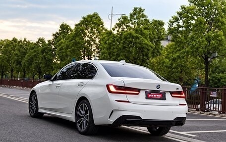 BMW 3 серия, 2022 год, 2 800 002 рублей, 4 фотография