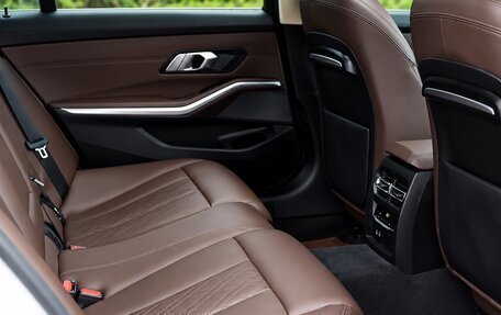 BMW 3 серия, 2022 год, 2 800 002 рублей, 32 фотография