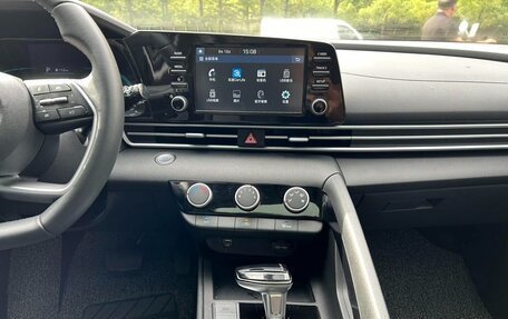 Hyundai Elantra, 2023 год, 1 577 700 рублей, 13 фотография