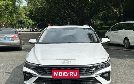 Hyundai Elantra, 2023 год, 1 577 700 рублей, 2 фотография
