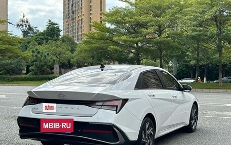 Hyundai Elantra, 2023 год, 1 577 700 рублей, 4 фотография
