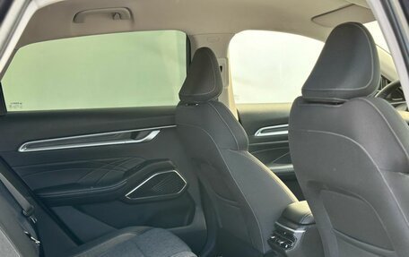 Geely Emgrand, 2023 год, 1 400 000 рублей, 12 фотография