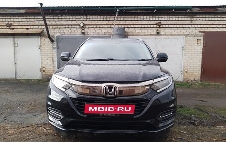 Honda Vezel, 2018 год, 1 850 000 рублей, 1 фотография