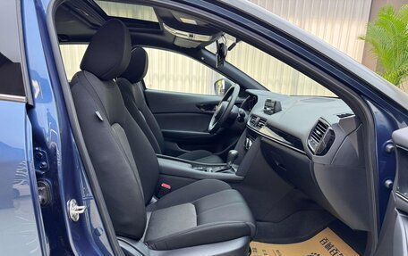Mazda CX-4, 2022 год, 1 620 000 рублей, 12 фотография