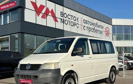 Volkswagen Transporter T5 рестайлинг, 2003 год, 620 000 рублей, 1 фотография
