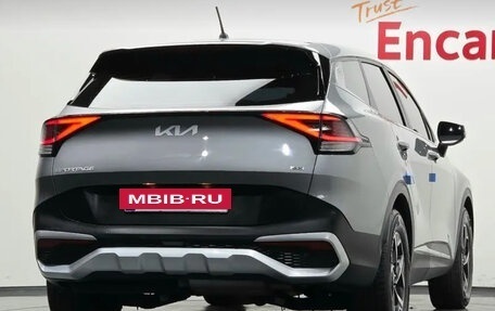 KIA Sportage IV рестайлинг, 2023 год, 2 235 000 рублей, 4 фотография