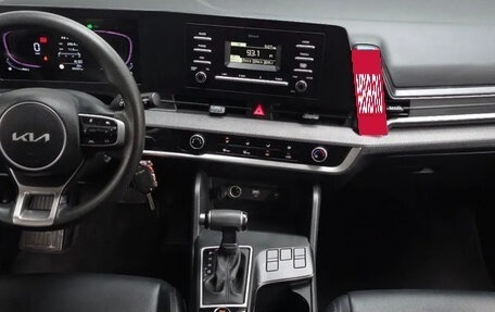 KIA Sportage IV рестайлинг, 2023 год, 2 235 000 рублей, 10 фотография