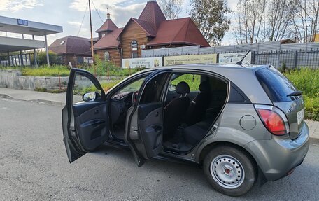 KIA Rio II, 2011 год, 490 000 рублей, 10 фотография