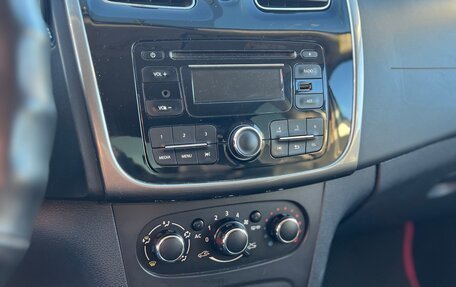 Renault Logan II, 2014 год, 328 000 рублей, 21 фотография